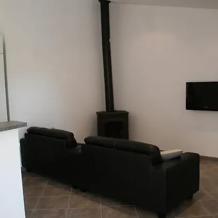 Le Four De La Pierre Plantee A 4 Km De La Mer Holiday home *