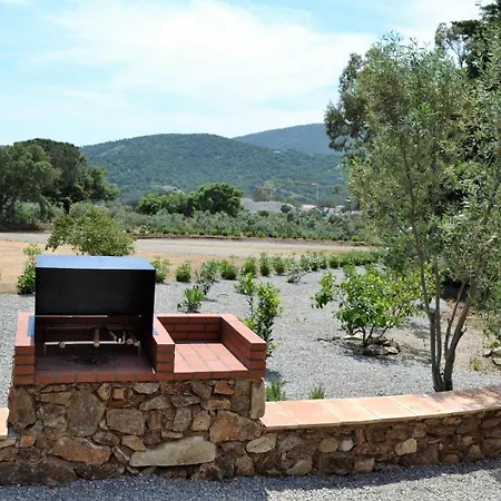 Le Four De La Pierre Plantee A 4 Km De La Mer Holiday home *